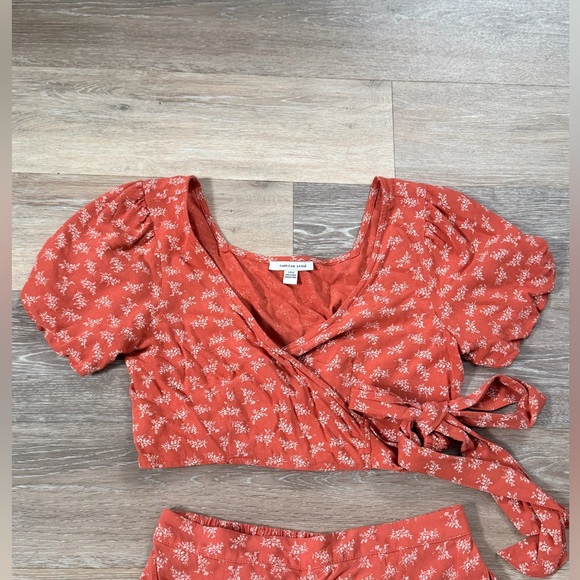 American Eagle Rust Orange Floral 2 Piece Set top and Cropped Pants Size Small - Picture 5 of 5